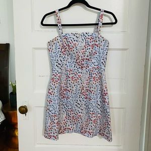 French Connection Ditsy Floral Mini Size 4